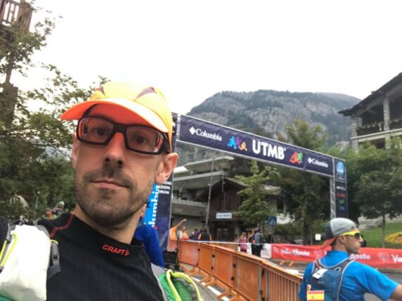 40765004_575922766144340_2412283581687660544_n