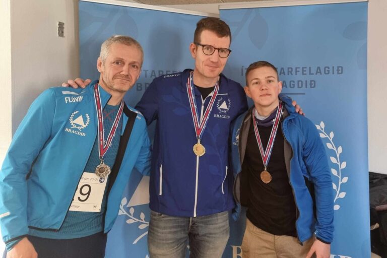 422605141_1069060077550982_4403386098907559175_n