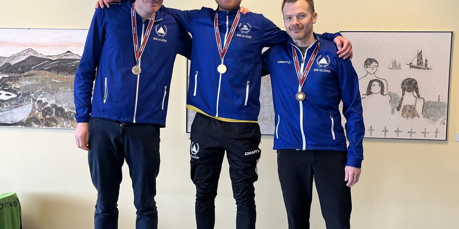 898d5f0e-eac1-42b3-9984-a627a74d981b